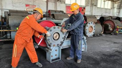 徐礦集團(tuán):奮力沖刺上半年時(shí)間任務(wù)&ldquo;雙過(guò)半&rdquo;